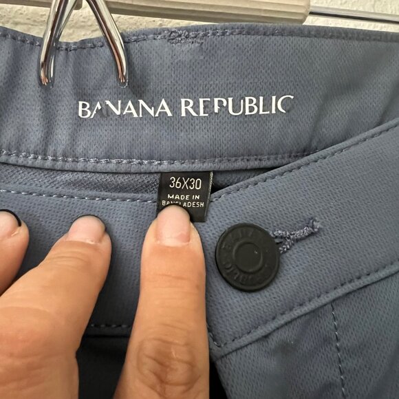 Banana Republic Blue Performance Straight Leg Golf Pants Mens Size 36 X 30 - Picture 4 of 4